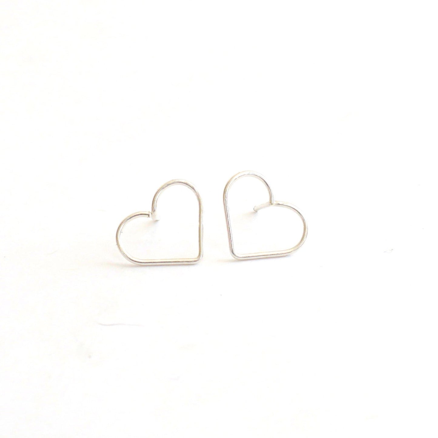 14mm Open Heart Stud Earring 037 - Patination Design