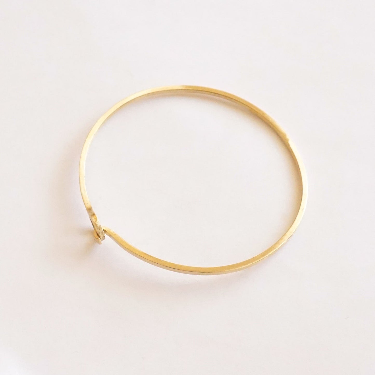 1.5mm Square Hook & Eye Bangle Bracelet 003 - Patination Design