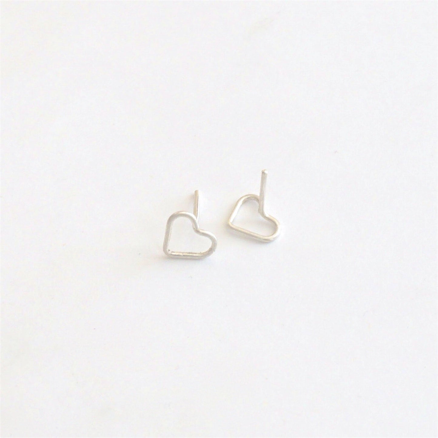 8mm Open Heart Stud Earrings 036 - Patination Design