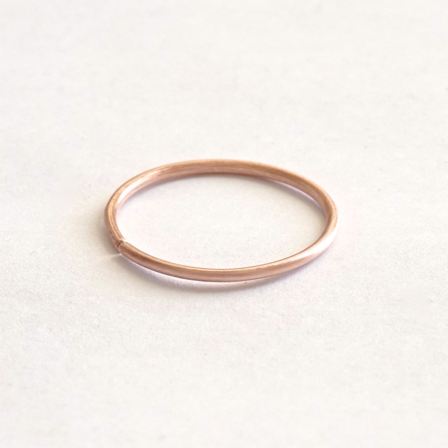 Adjustable 1mm Round Ring with Rounded Ends 052 - Patination Design