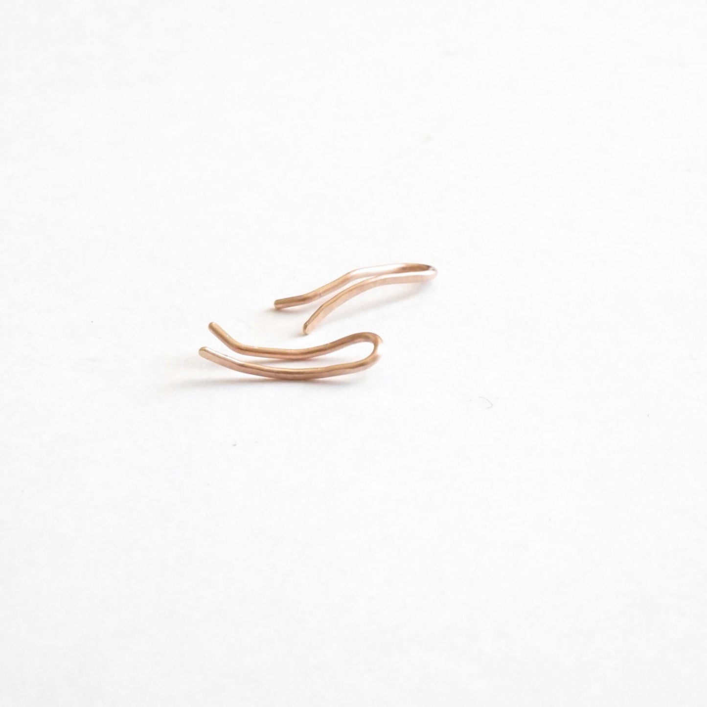 Curved Hammered Ear Climber Earring 14k Gold Fill Rose Gold Fill Sterling Silver Minimal jewelry threader jewelry Everyday earrings 058