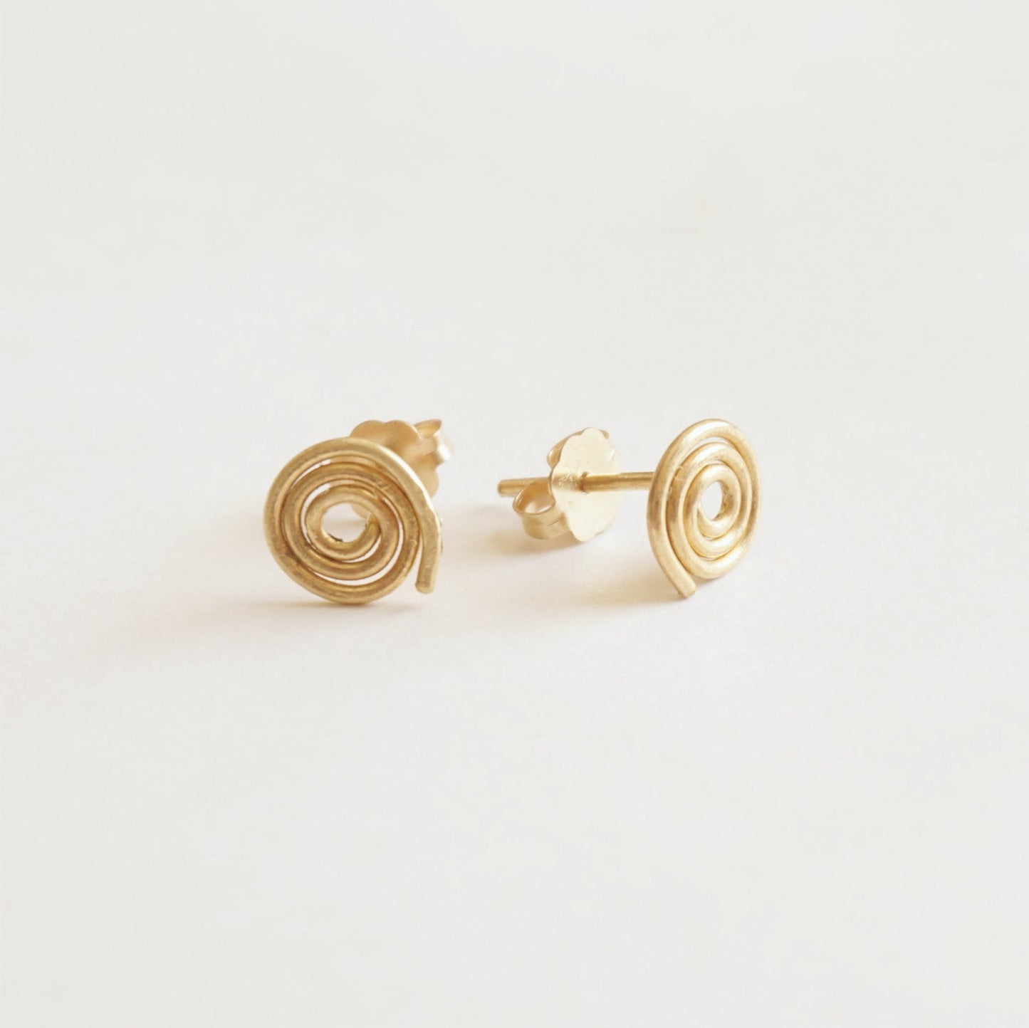 7.5mm Spiral Circle Stud Earrings 004 - Patination Design