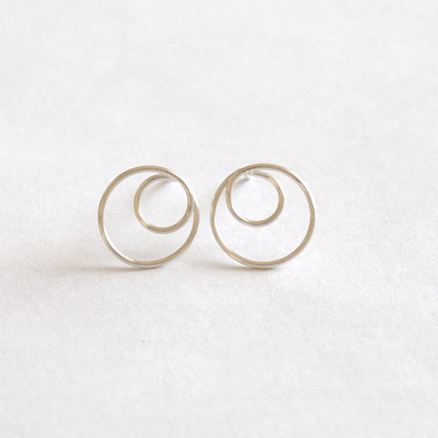 Double Open Circle Stud Earrings 053 - Patination Design
